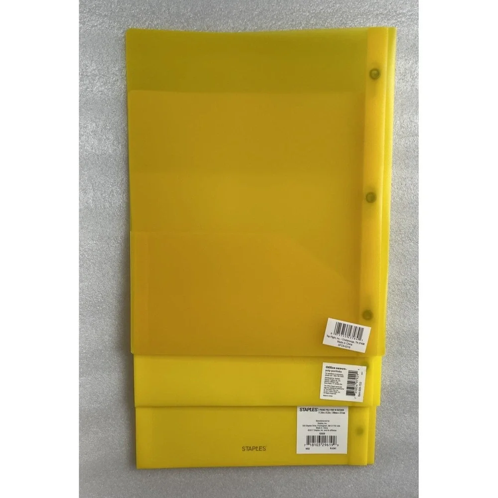 Plastic Poly Folders 2 Pocket w/ Prongs 9.4